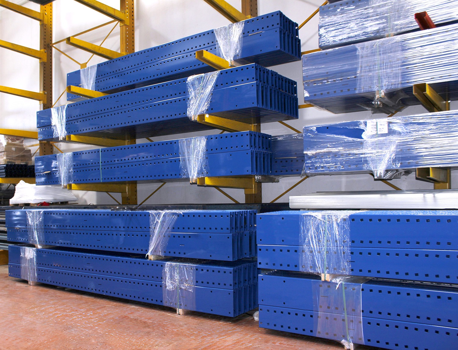 Scaffalatura Cantilever Nuova