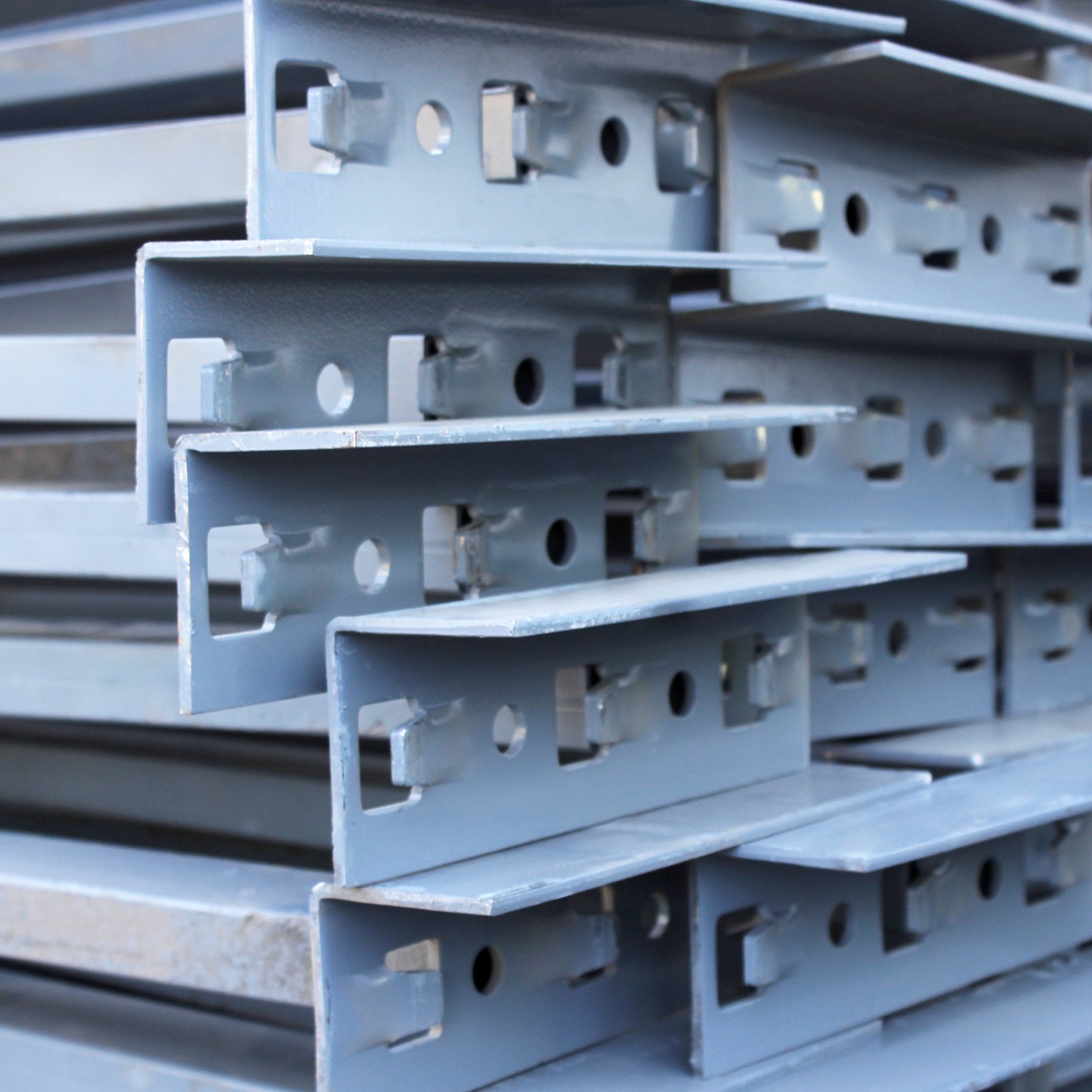 DRIVE-IN-STRONGBLOCK